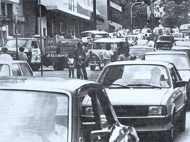 E o centro já se apressava