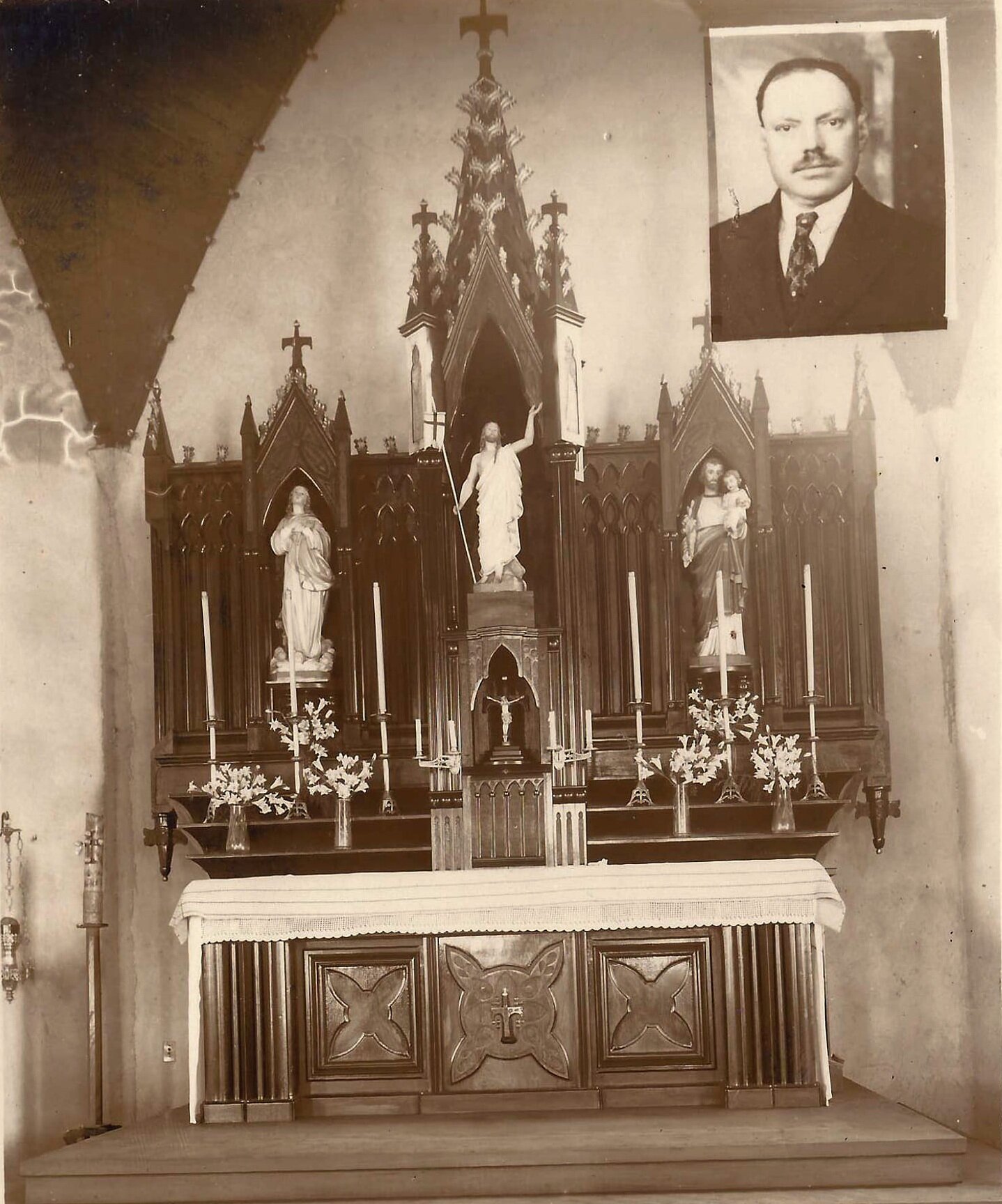 A fé esculpida em madeira: o altar da Matriz de Londrina e o legado de Ambrosio Ferro