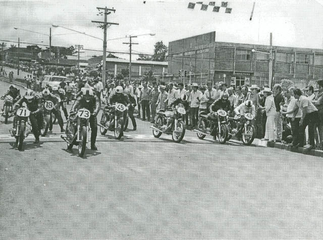 A primeira corrida de motos em Londrina