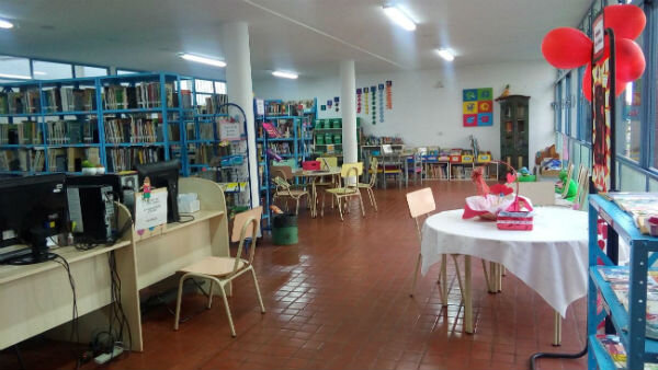 Biblioteca Especializada Infantil
