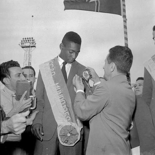 Pelé antes e depois do mundo