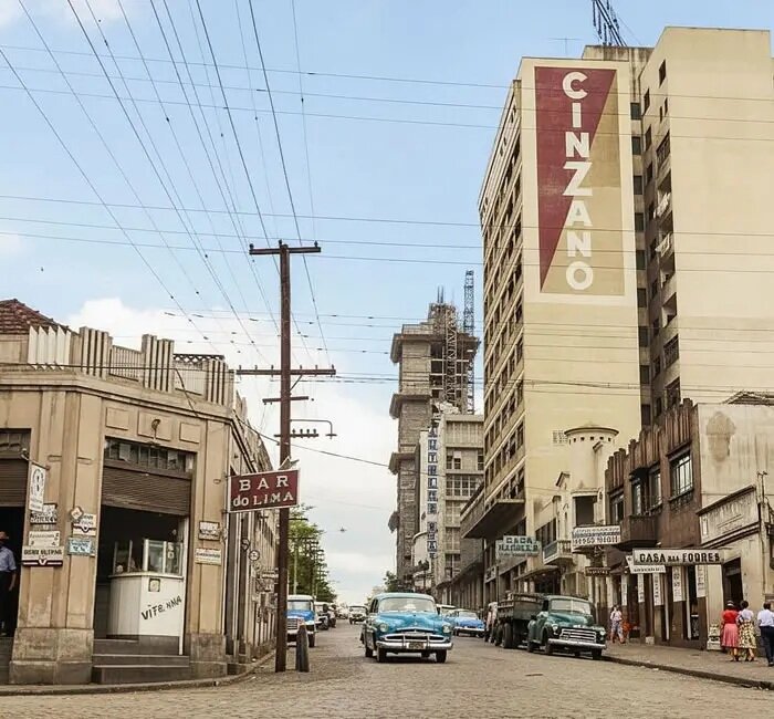 Uma esquina em transição